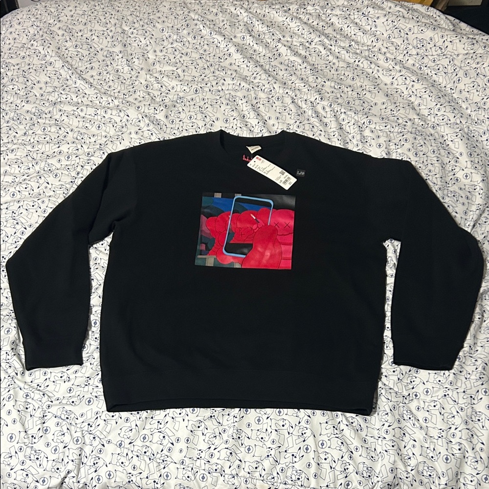 NWT | UNIQLO x KAWS x ANDY WARHOL Graphic Crewneck Sweater